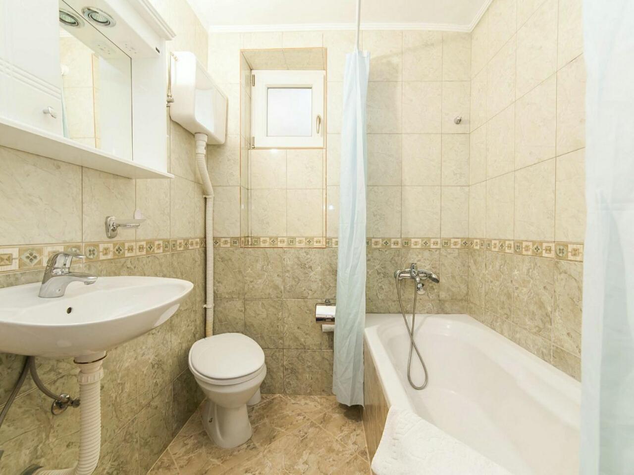 Hana Accommodation Sveti Stefan Pokoj fotografie