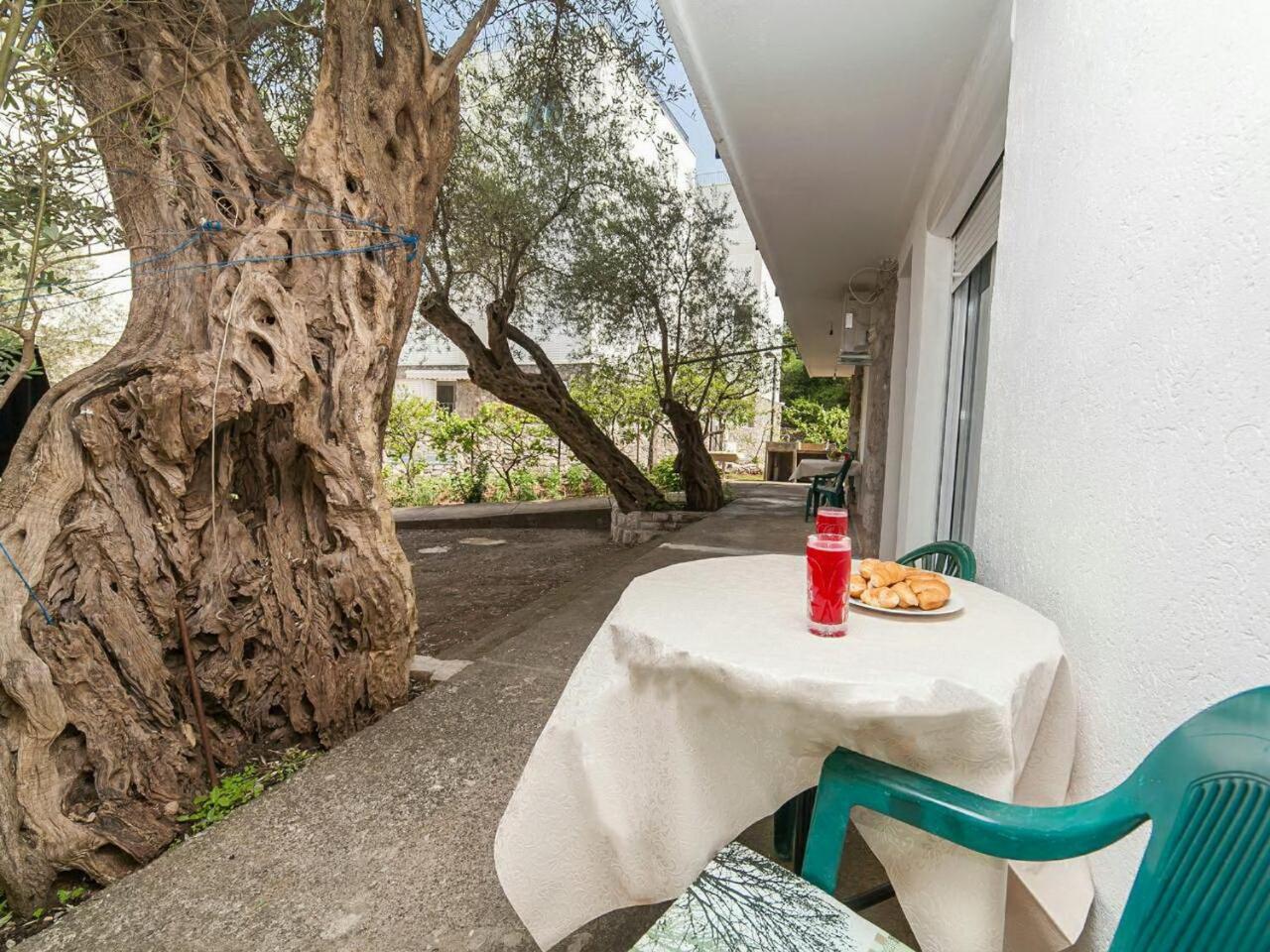 Hana Accommodation Sveti Stefan Exteriér fotografie
