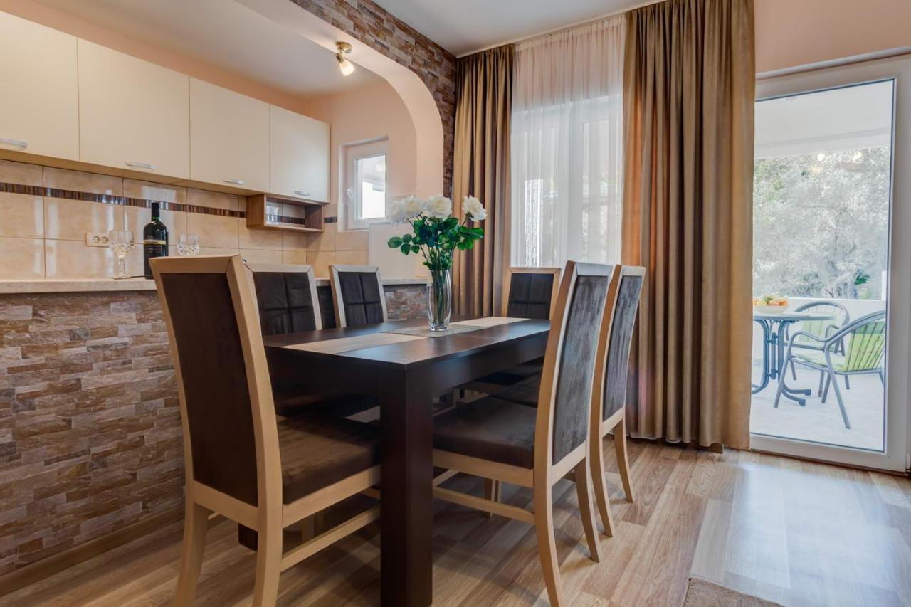 Hana Accommodation Sveti Stefan Exteriér fotografie